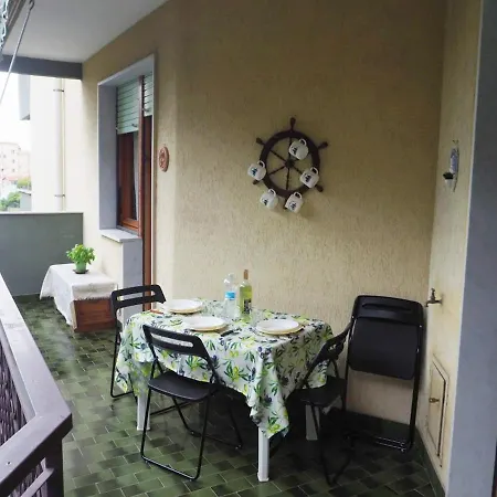 Comoda Casa Al Mare * Σαν Ρέμο
