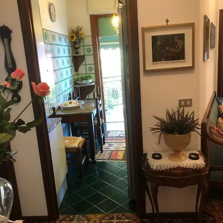 Apartment Comoda Casa Al Mare *